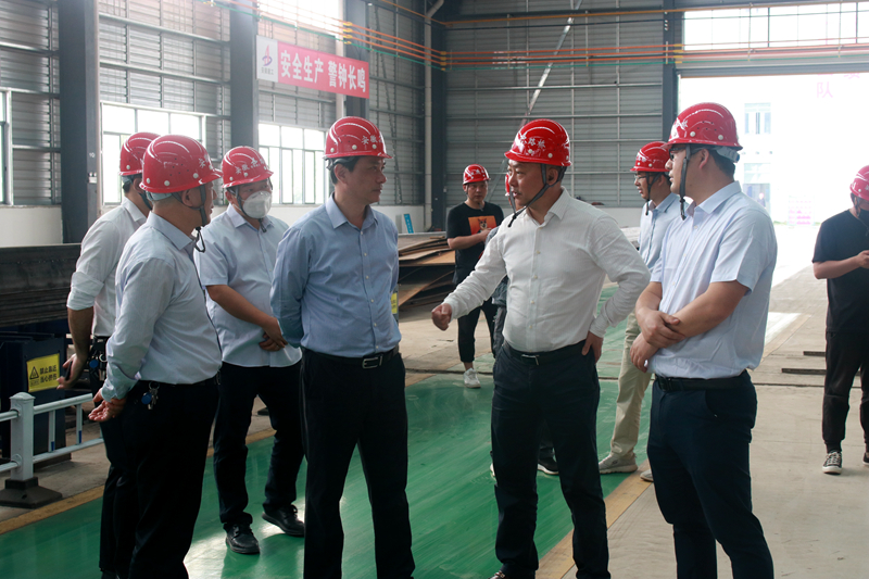 蕪湖市住建局黨委書記、局長朱發(fā)沐一行到安徽建工鋼構智能制造有限公司調(diào)研2
