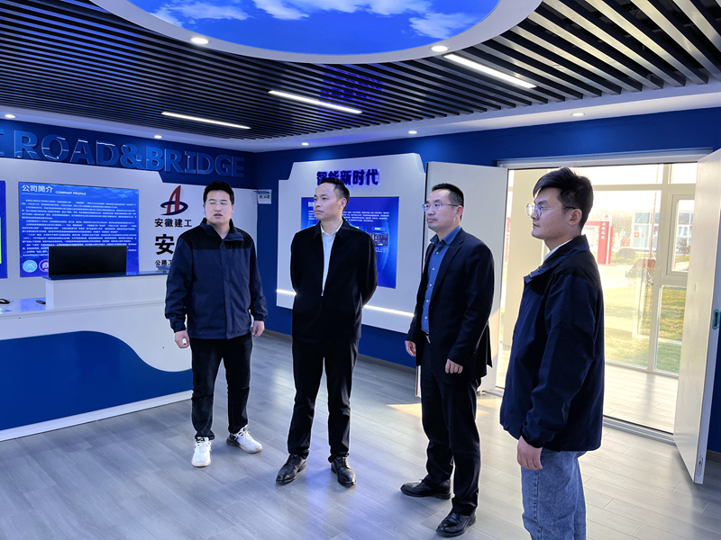 公司黨委副書記、總經(jīng)理張俊到霍邱縣市政基礎(chǔ)設(shè)施提升PPP項(xiàng)目調(diào)研3